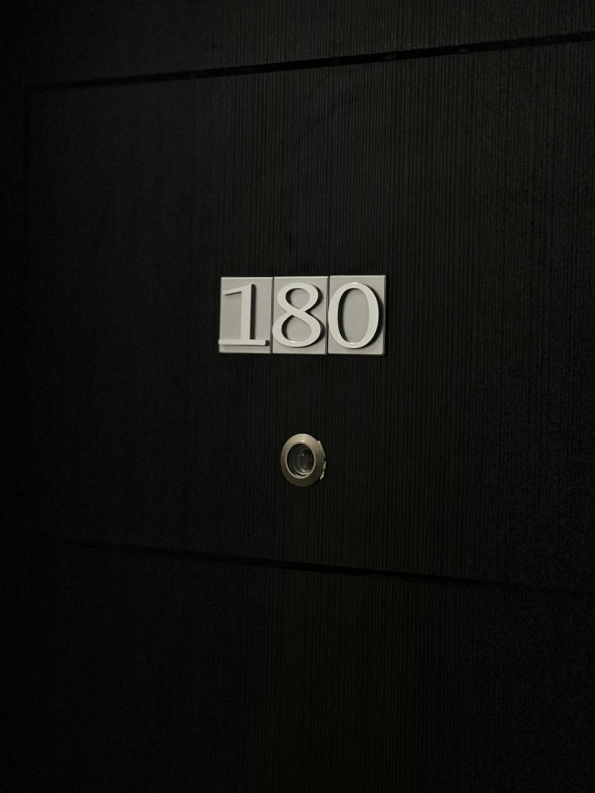 Amena Residence Chiajna ภายนอก รูปภาพ